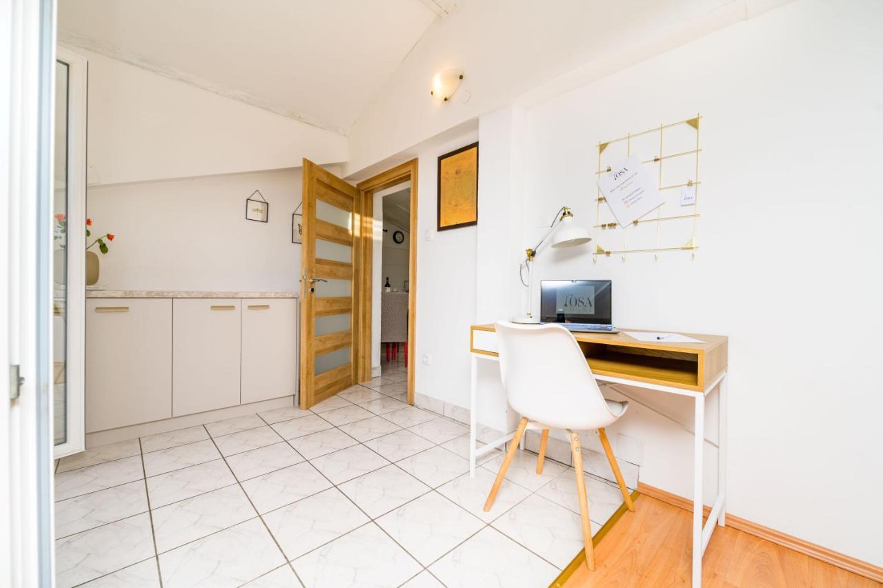 House Rosa Lejlighed Mali Lošinj Eksteriør billede